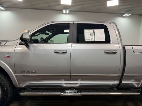Used 2021 RAM 2500 Limited image 31