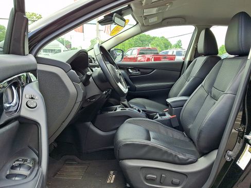 Certified 2022 Nissan Rogue Sport SL AWD/4WD image 15
