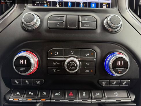 Used 2021 GMC Sierra 1500 AT4 w/ AT4 Value Package image 29
