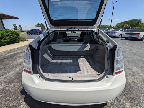 Used 2011 Toyota Prius Two image 12