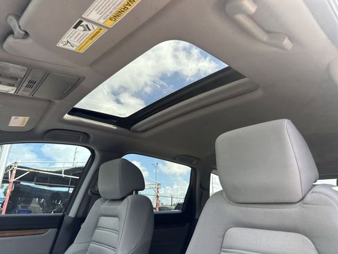 Used 2018 Honda CR-V EX image 16
