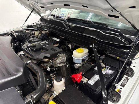 Used 2024 RAM 2500 Tradesman w/ Chrome Appearance Group image 45