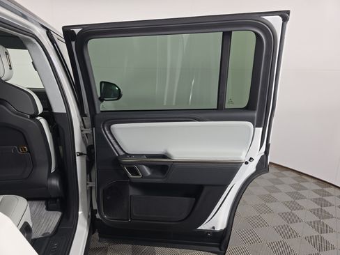 Used 2024 Rivian R1S Adventure AWD/4WD image 19