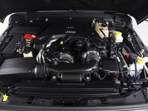 Used 2020 Jeep Wrangler Unlimited Sport S AWD/4WD image 47
