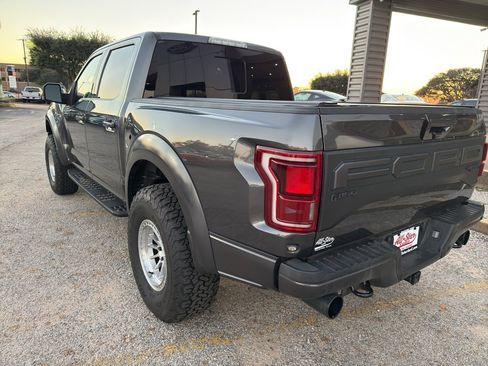 Used 2019 Ford F150 Raptor w/ Equipment Group 802A Luxury image 7