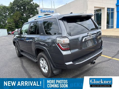 Used 2018 Toyota 4Runner SR5 Premium AWD/4WD image 5