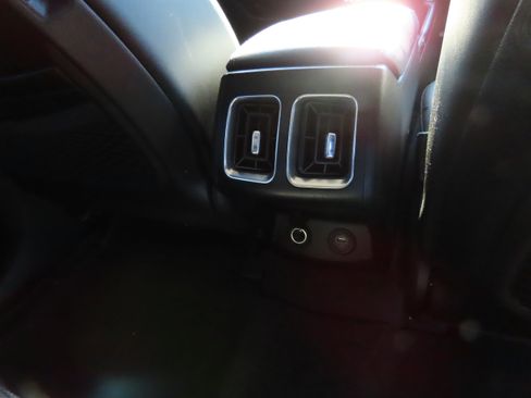 Used 2022 Kia Sorento S w/ Option Group 015 image 14