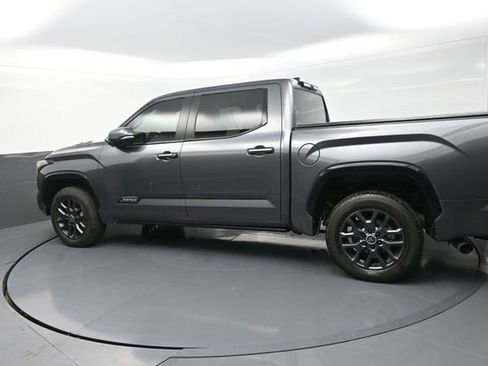 Used 2024 Toyota Tundra Platinum AWD/4WD image 57