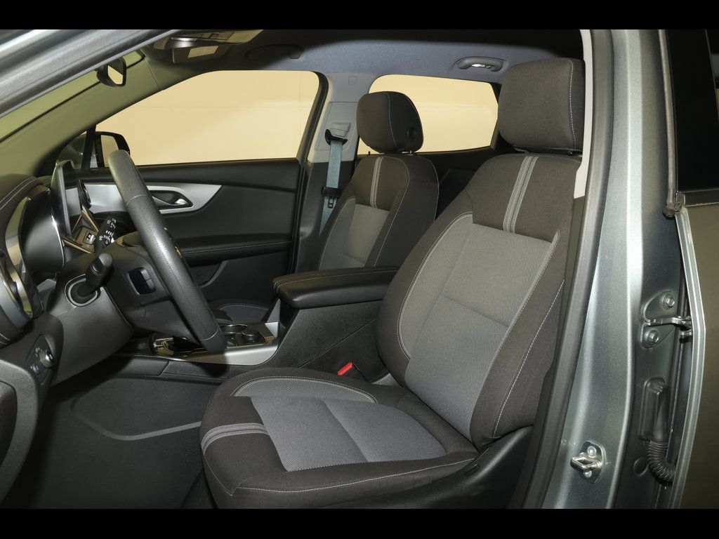 Used 2023 Chevrolet Blazer LT w/ Convenience Package AWD/4WD image 24