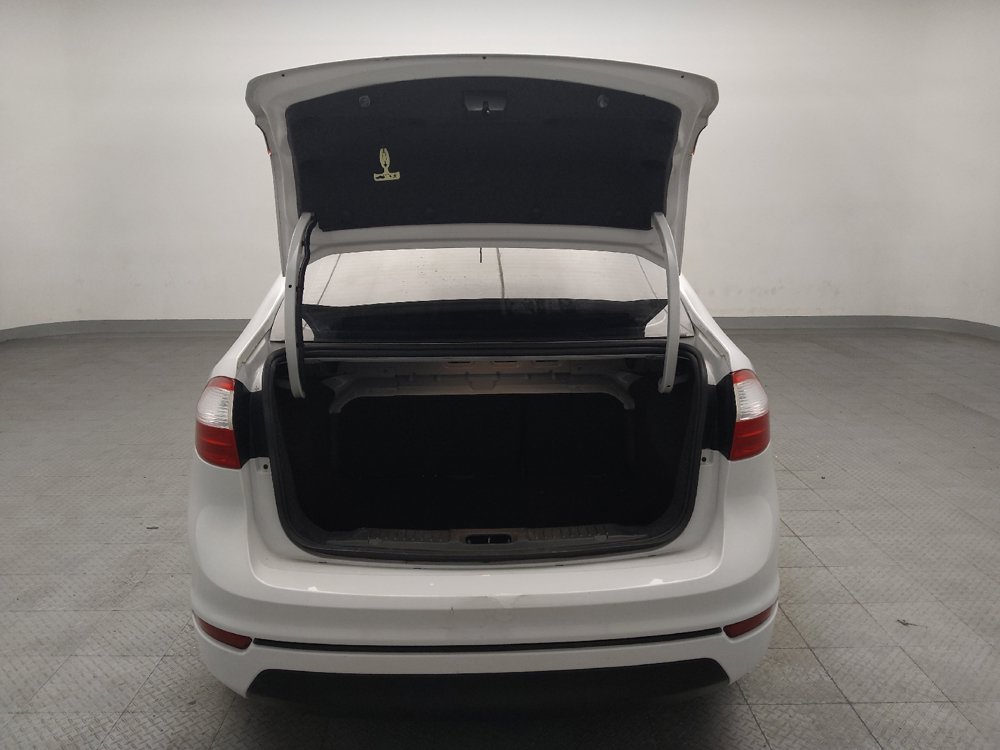 Used 2018 Ford Fiesta SE FWD image 29