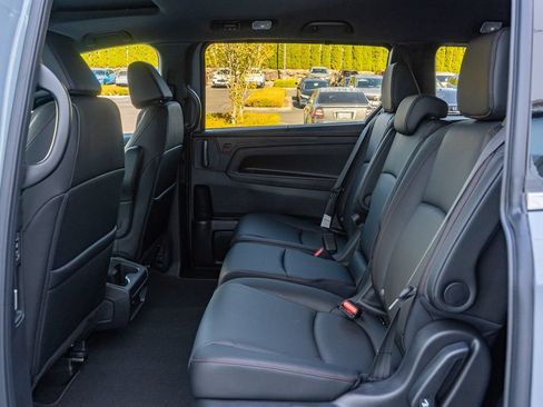New 2026 Honda Odyssey Sport-L image 11