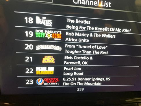 Used 2025 Nissan Pathfinder Platinum image 20