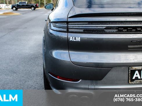 Used 2025 Porsche Cayenne GTS w/ Technology Package image 12