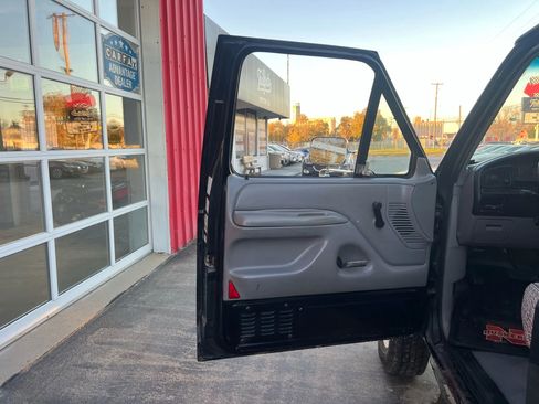 Used 1994 Ford F350 4x4 Crew Cab image 7