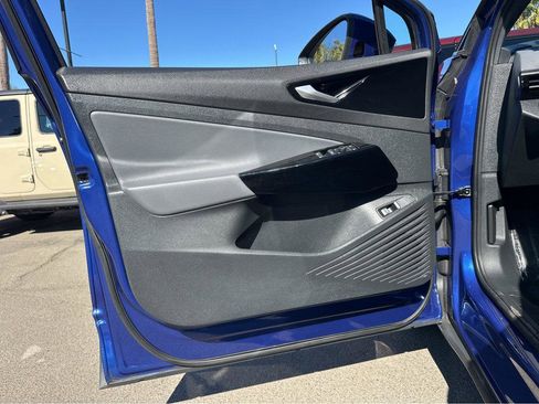 Used 2021 Volkswagen ID.4 Pro S w/ ID.4 Protection Package image 15