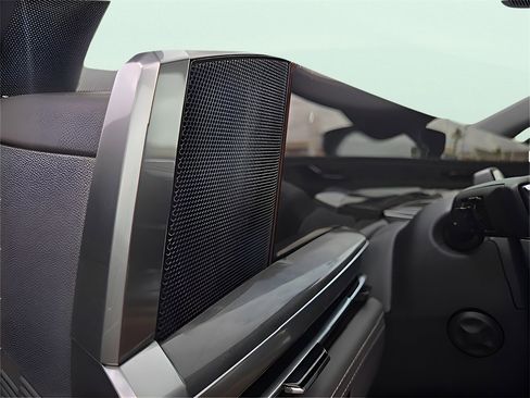 New 2026 Cadillac Escalade IQ Luxury 1 w/ LPO, Floor Liner Package image 28