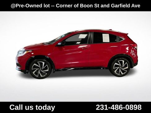 Used 2020 Honda HR-V Sport image 2