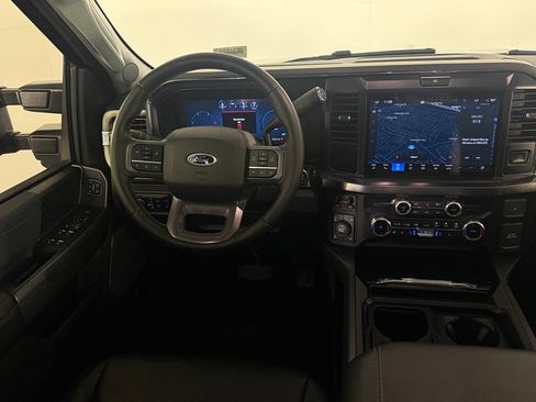 Used 2026 Ford F350 Lariat AWD/4WD image 15