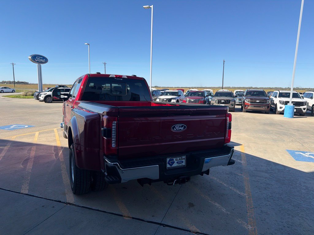 New 2027 Ford F350 Lariat w/ Lariat Premium Package AWD/4WD image 6