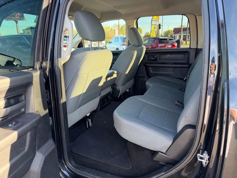 Used 2016 RAM 1500 Express w/ Black Ram 1500 Express Group image 16