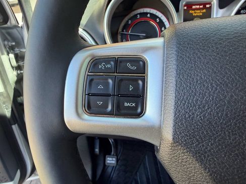 Used 2014 Dodge Journey Limited w/ Flexible Seating Group FWD image 34