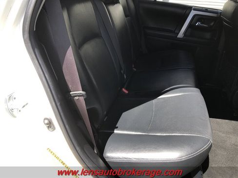 Used 2017 Toyota 4Runner Limited AWD/4WD image 21