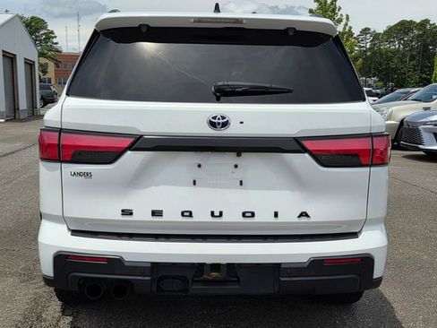 Used 2023 Toyota Sequoia TRD Pro AWD/4WD image 4