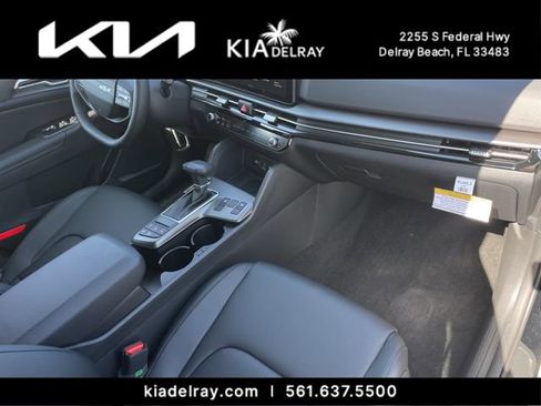 New 2026 Kia Sportage EX FWD image 10