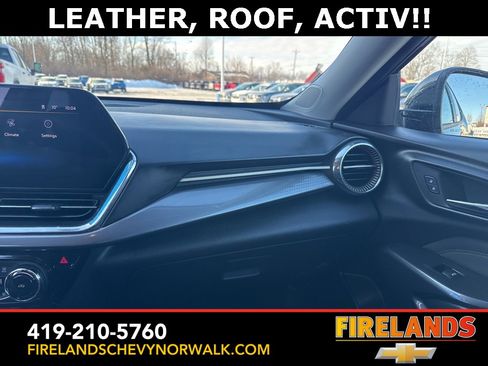 Certified 2025 Chevrolet Trax ACTIV w/ Sunroof Package image 26