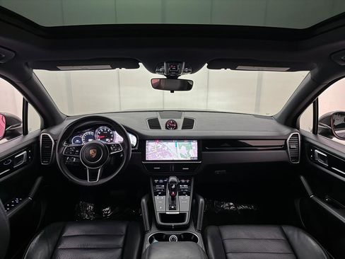 Used 2019 Porsche Cayenne AWD/4WD image 27
