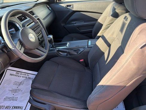 Used 2012 Ford Mustang Coupe image 13