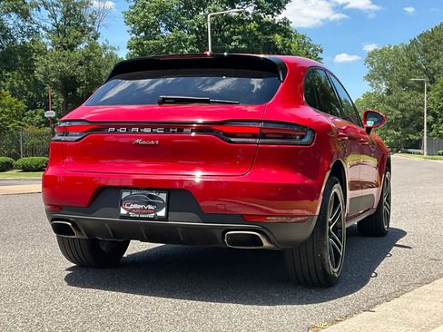 Used 2020 Porsche Macan w/ Premium Package Plus AWD/4WD image 6