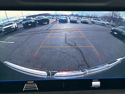 Used 2021 GMC Sierra 1500 Elevation w/ X31 Off-Road Package image 17