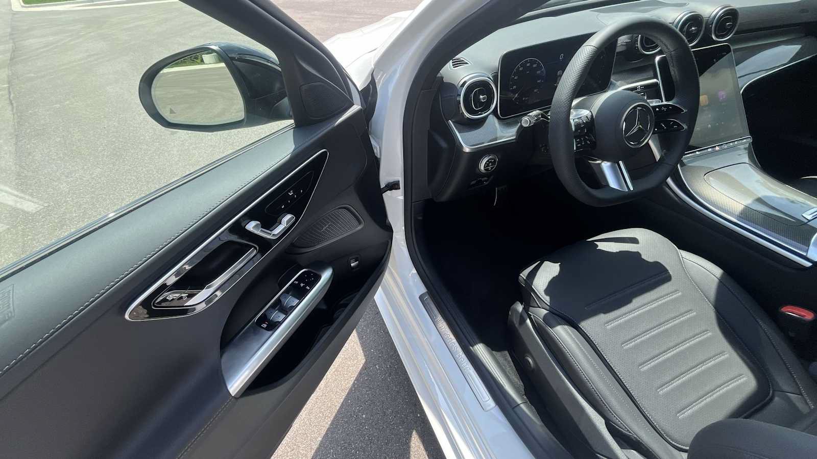 Used 2026 Mercedes-Benz C 300 4MATIC Sedan image 13