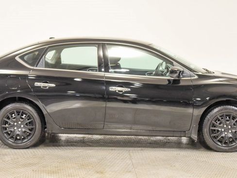 Used 2017 Nissan Sentra SV image 12