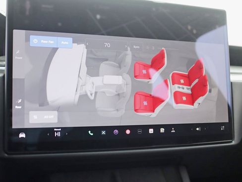 Used 2023 Tesla Model X Plaid image 18