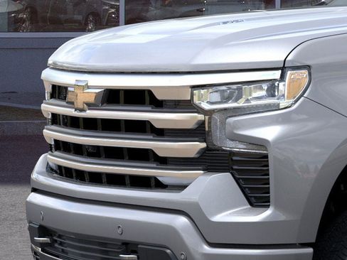 New 2026 Chevrolet Silverado 1500 High Country AWD/4WD image 13