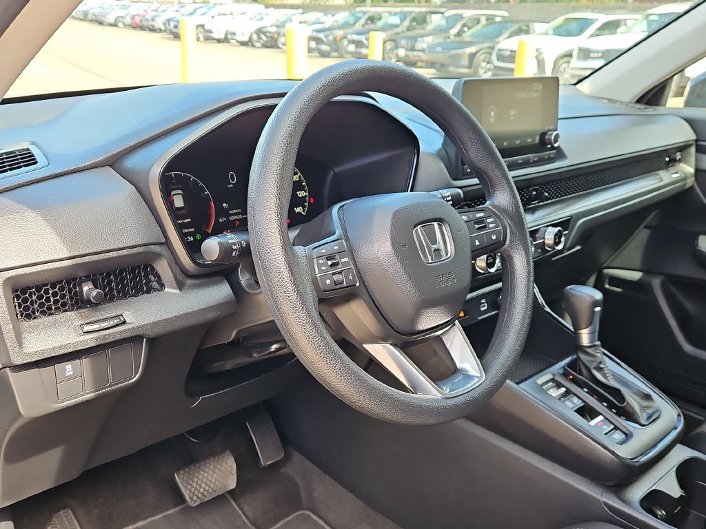 Used 2025 Honda CR-V LX image 15