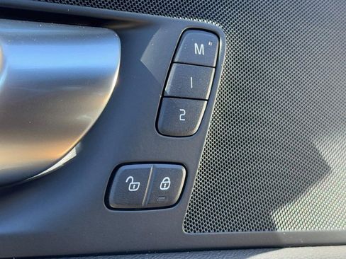 New 2026 Volvo XC60 T8 Plus w/ Protection Package Premier image 10