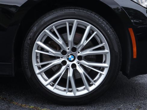 Used 2023 BMW 330i Sedan w/ Driving Assistance Package RWD image 42
