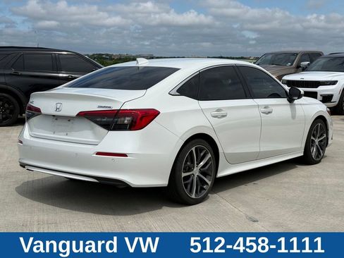 Used 2024 Honda Civic Touring image 7