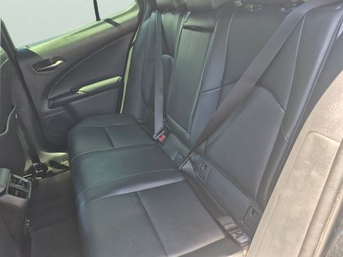 Used 2021 Lexus UX 250h w/ Accessory Package (Z1) AWD/4WD image 14