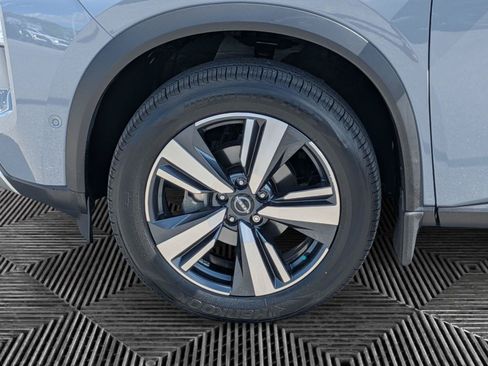 Certified 2023 Nissan Rogue Platinum w/ Platinum Premium Package AWD/4WD image 9