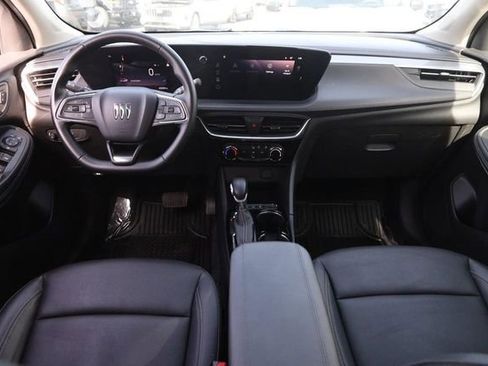 Used 2024 Buick Encore GX Sport Touring image 19