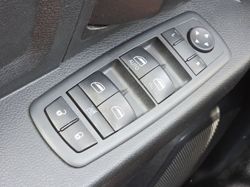 Used 2020 RAM 1500 Tradesman w/ Popular Equipment Group RWD image 9