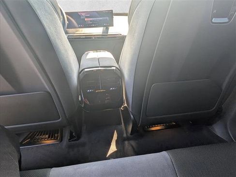 New 2026 BMW iX xDrive45 w/ M Sport Package image 21