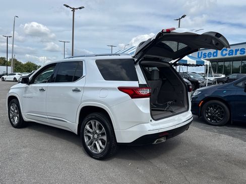 Used 2019 Chevrolet Traverse Premier w/ Driver Confidence II Package FWD image 19