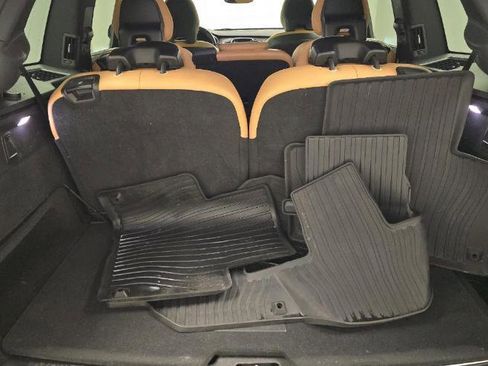 Used 2019 Volvo XC90 T6 Inscription w/ Protection Package Premier image 14