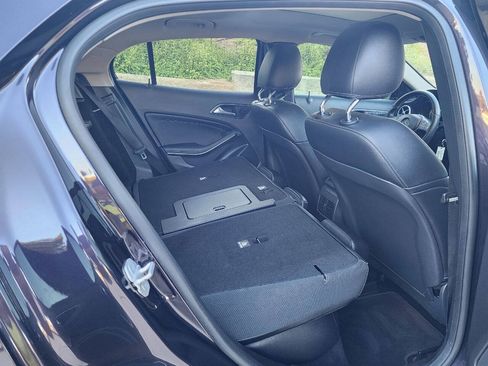 Used 2015 Mercedes-Benz GLA 250 4MATIC image 29