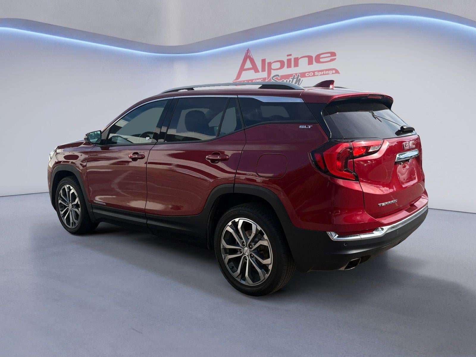Used 2020 GMC Terrain SLT w/ Preferred Package FWD image 3